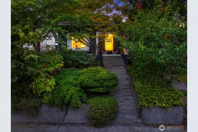 1807 11th Avenue W, Seattle, WA 98119 - Photo 33