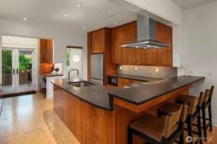 1807 11th Ave W, Seattle, WA 98119 - Photo 9