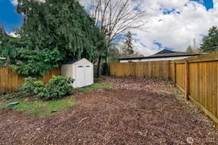 5700 241st St SW, Mountlake Terrace, WA 98043 - Photo 17