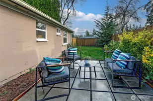 5700 241st St SW, Mountlake Terrace, WA 98043 - Photo 15