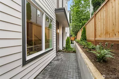 1746 B NW 62nd Street, Seattle, WA 98107 - Photo 29