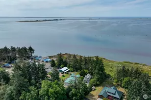 38 3rd St W, Chinook, WA 98614 - Photo 9