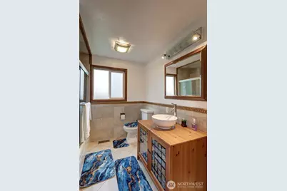 7820 NE 195th Street, Kenmore, WA 98028 - Photo 9