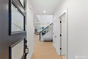 12017 44th Ave S, Tukwila, WA 98178 - Photo 3