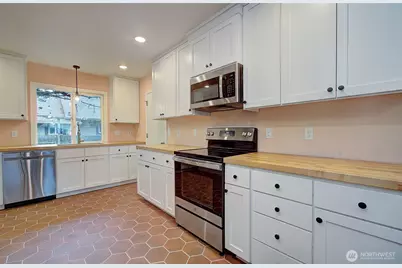 1301 NW 40th Street, Vancouver, WA 98660 - Photo 11