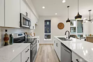 5015 144th St SW, Edmonds, WA 98026 - Photo 13