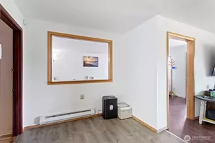 6204 224th St SW, Mountlake Terrace, WA 98043 - Photo 17