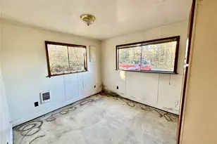 4921 D Milluhr Dr NE, Olympia, WA 98516 - Photo 11