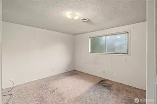 71 E South Lake Dr, Shelton, WA 98584 - Photo 17