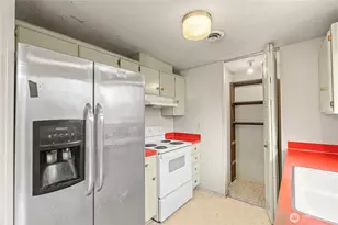 71 E South Lake Dr, Shelton, WA 98584 - Photo 7