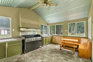 25624 166th St E, Buckley, WA 98321 - Photo 7