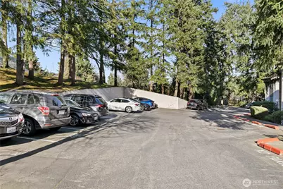 10418 NE 32nd Place #C105, Bellevue, WA 98004 - Photo 23