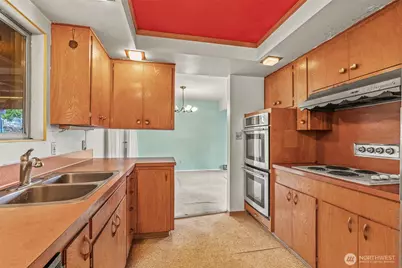 1241 Spruce Street, Longview, WA 98632 - Photo 17