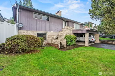 1241 Spruce Street, Longview, WA 98632 - Photo 1