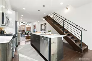 258 E Roanoke St, Seattle, WA 98102 - Photo 9