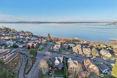 2624 N 30th Street, Tacoma, WA 98407 - Photo 1