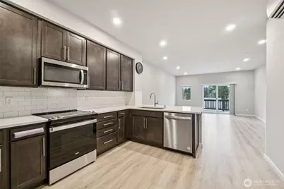 14925 44th Avenue W #B4, Lynnwood, WA 98087 - Photo 7