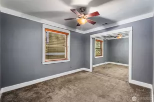 1717 E Spruce St, Seattle, WA 98122 - Photo 15