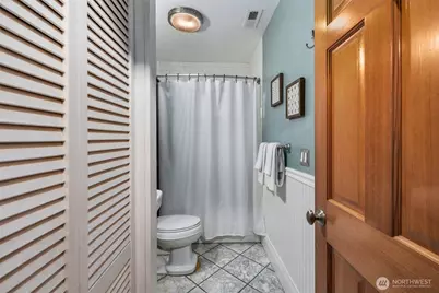 1717 E Spruce St., Seattle, WA 98122 - Photo 17