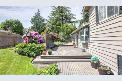 13735 SE 172nd Street, Renton, WA 98058 - Photo 27