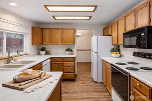 13007 184th Dr SE, Snohomish, WA 98290 - Photo 7