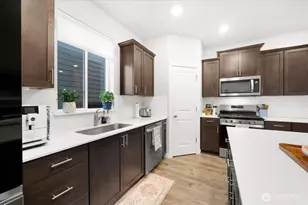 1131 SW Sedge St, Port Orchard, WA 98367 - Photo 9