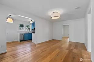 1205 NE 91st St, Seattle, WA 98115 - Photo 11