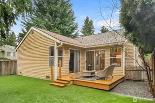 20310 Hollyhills Dr NE, Bothell, WA 98011 - Photo 1