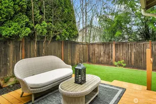 20310 Hollyhills Dr NE, Bothell, WA 98011 - Photo 23