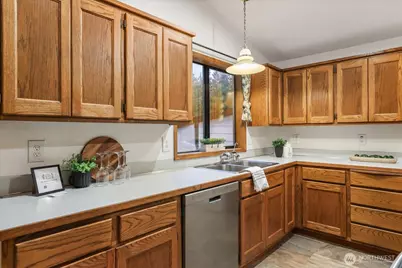 2295 Wellman Place, Oak Harbor, WA 98277 - Photo 13