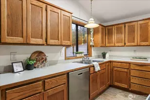 2295 Wellman Pl, Oak Harbor, WA 98277 - Photo 13