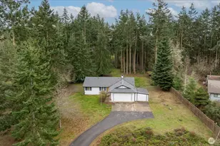 2295 Wellman Pl, Oak Harbor, WA 98277 - Photo 3