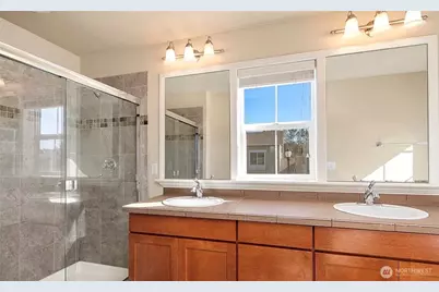 18232 SE 36th Ave Avenue SE, Bothell, WA 98012 - Photo 7