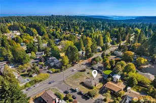 23902 48th Ave W, Mountlake Terrace, WA 98043 - Photo 5