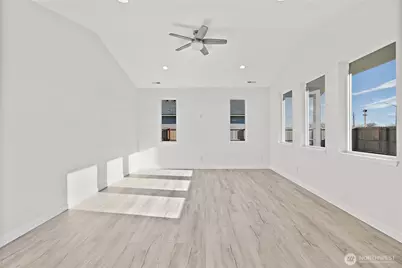 608 4th Street, Mattawa, WA 99349 - Photo 5