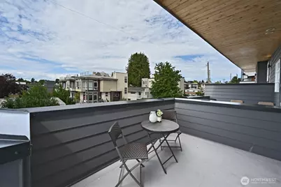 6300 26th Avenue NW, Seattle, WA 98107 - Photo 27