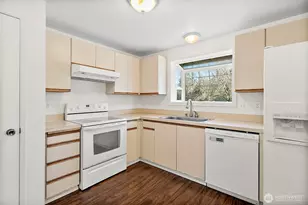 1630 S Verde Street S, Tacoma, WA 98405 - Photo 13