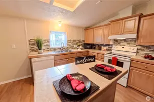 51 E Skyline Dr, Shelton, WA 98584 - Photo 3