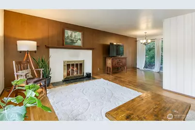 24007 44th Avenue W, Mountlake Terrace, WA 98043 - Photo 13