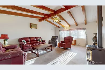 822 SE 12th Street, College Place, WA 99324 - Photo 13