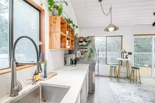 406 E Madrona Dr, Herron Island, WA 98349 - Photo 5