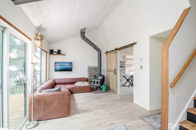 406 E Madrona Drive, Herron Island, WA 98349 - Photo 7