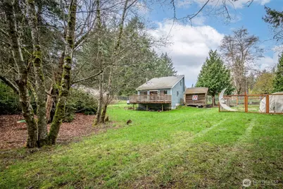 406 E Madrona Boulevard NW, Herron Island, WA 98349 - Photo 1