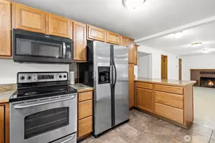 4625 S Holden St, Seattle, WA 98118 - Photo 9