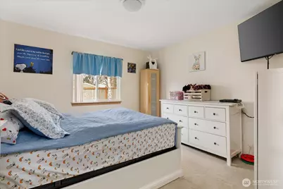 727 SW Ottercrest Street, Oak Harbor, WA 98277 - Photo 15