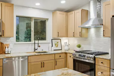 15911 181st Place NE, Woodinville, WA 98072 - Photo 11