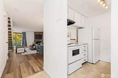 1040 S 320th Street #18, Federal Way, WA 98003 - Photo 7