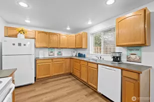 5035 Pacific Ave, Tacoma, WA 98408 - Photo 17