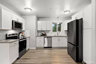 2308 Martin Avenue E, Port Orchard, WA 98366 - Photo 11