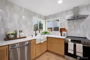 1406 Shattuck Ave S, Renton, WA 98055 - Photo 7